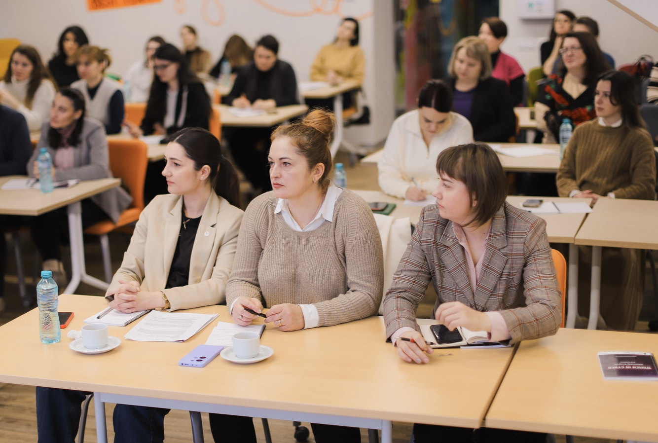 Atelier de Formare: Comunicarea Eficientă în Situații de Criză Cibernetică