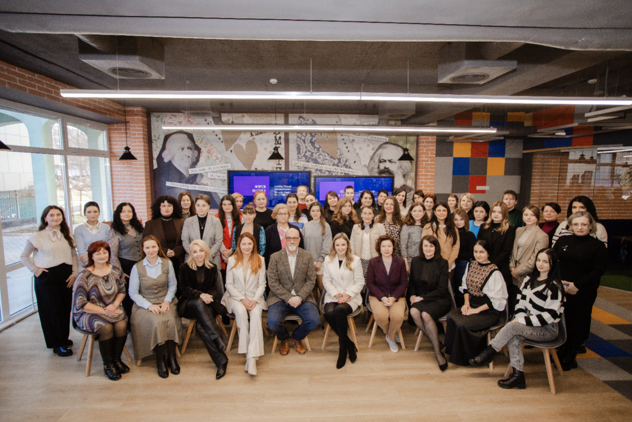 Workshop de Dezvoltare Personală: „Leading Through Communication: Empowering Women's Voices in Cyber Leadership”